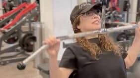 ｢今では意図的にバズらせられる｣"人生を畳もう"とした64歳女性が大逆転､70歳でInstagram352万回再生を達成した戦略