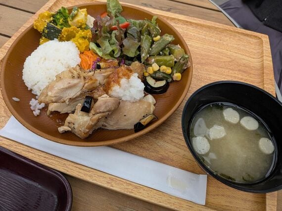 イオンレイクタウン FOREST TABLE 柿安