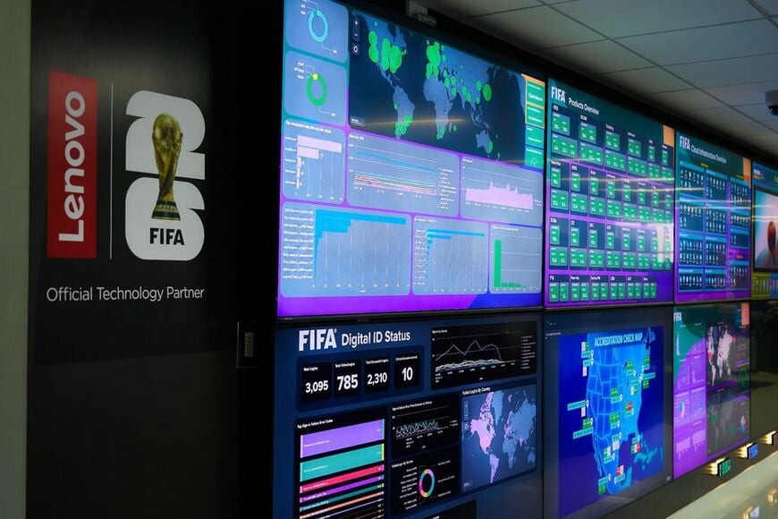 W杯を支える「テクノロジー・コマンドセンター」の巨大ディスプレイ（写真提供：FIFA）