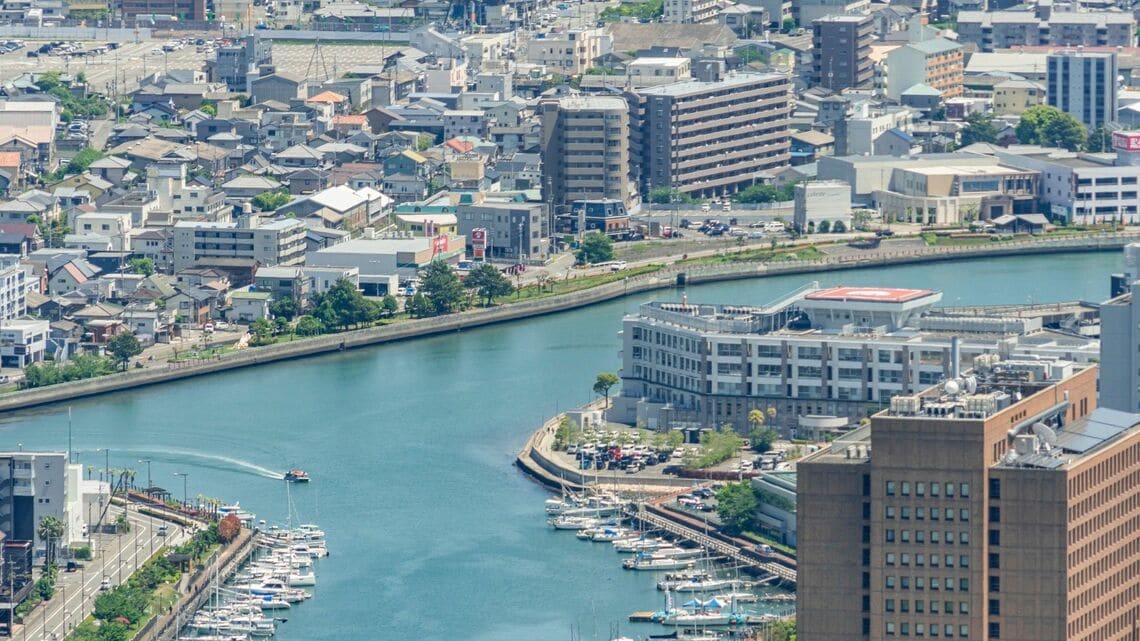徳島市(写真:Hiroshi-N/PIXTA)