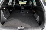 三菱の新型SUV「エクスフォースHEV」（筆者撮影）