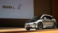 BMWが電気自動車をアマゾンで売るワケ