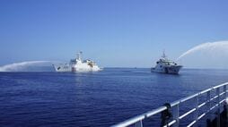南シナ海の支配を目論む中国の動き…世界の海上貿易の3分の1を占める要衝が遮断されるリスクに晒されている危うい現状