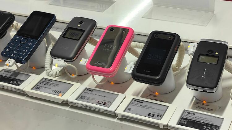 最終値下げガラケー、スマホ未選別まとめ売り 最終値下げガラケー、スマホ未選別まとめ売り