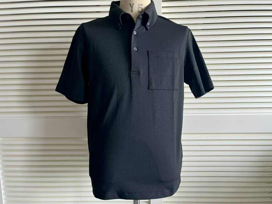 ワークマンの「イロキープ半袖ポロシャツ」（写真：筆者撮影）