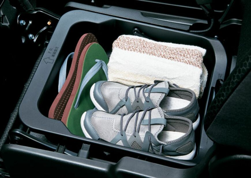 （写真：スズキ）