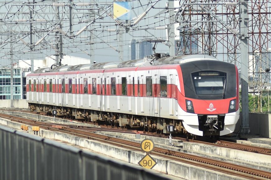 タイ国鉄 レッドライン 電車