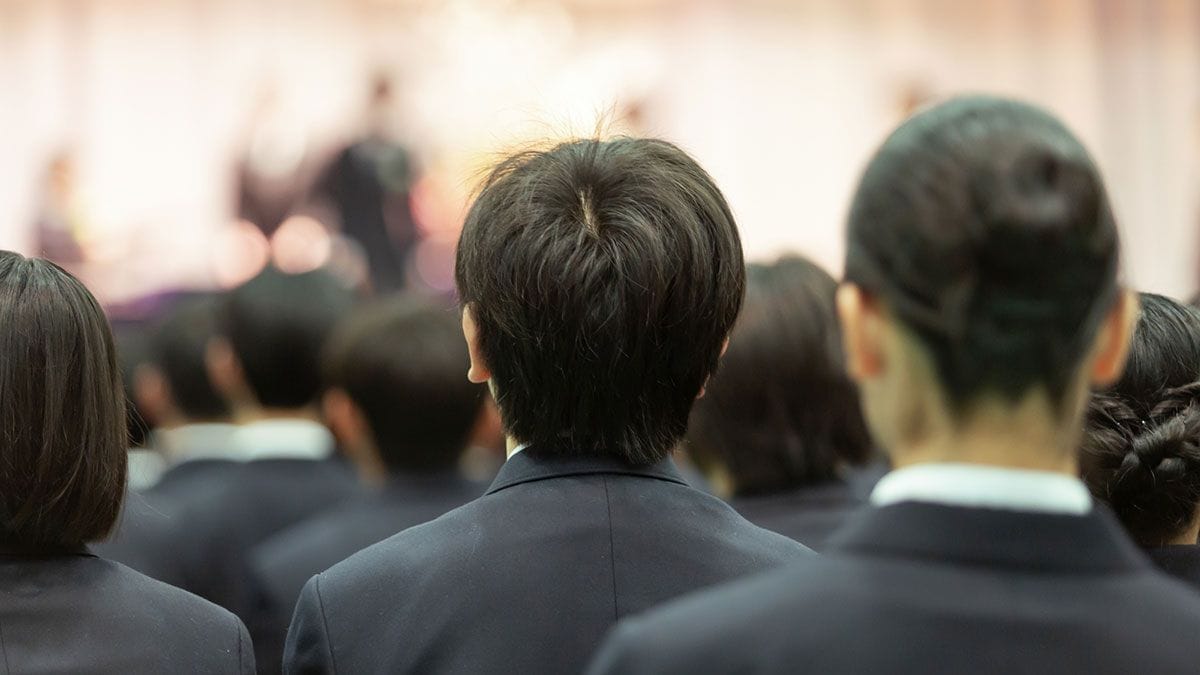 EV補助金2025年度、最大85万円に縮小へ 経産省方針