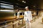12号車のアートを制作した小牟田悠介さん