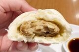 豚肉と玉ねぎのシンプルなあんがたっぷりの本格肉まん（筆者撮影）