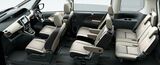 セレナ ハイウェイスターのインテリア（写真：日産自動車）