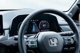 ホンダ量販モデル初のハンズオフ機能を搭載した「アコード e:HEV Honda SENSING 360＋」（写真：三木 宏章）