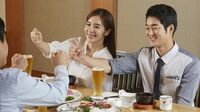 ｢職場の飲み会｣で押さえるべき3つの心得 ｢上司との会話｣は2種類の質問を使い分ける