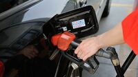 ガソリン税の暫定税率廃止は正しい選択なのか