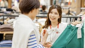 ｢何かお探しですか？｣の声かけはNG! ショップ店員が売り上げアップのために客にするべき《テッパンの質問》とは