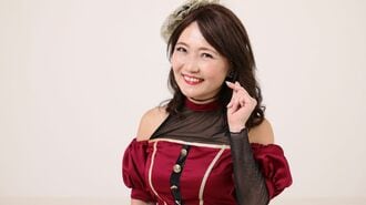 ｢看護師辞めて"55歳アイドル"へ｣驚きの転身人生