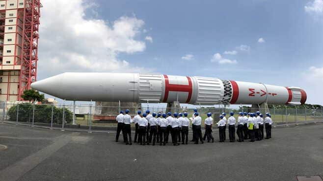 JAXA監修､鹿児島･楠隼中高｢宇宙学｣の魅力とは?