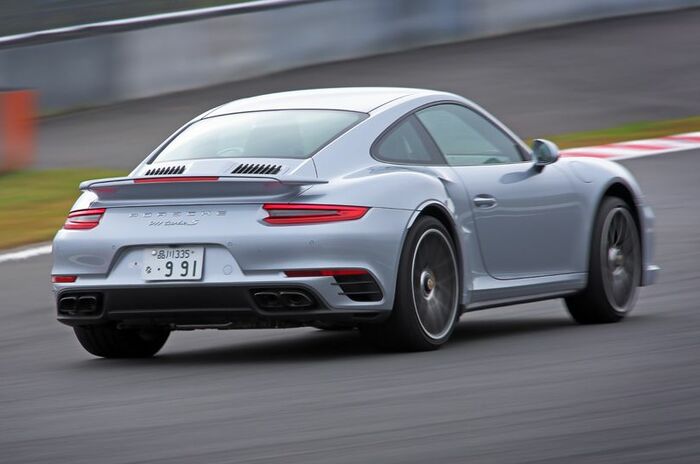 ポルシェ 911 ターボS ｜Porsche 911 Turbo S