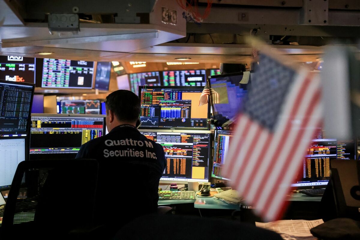 アメリカ株離れは終了の可能性｣､ドルの下落追い風に｜会社四季報オンライン