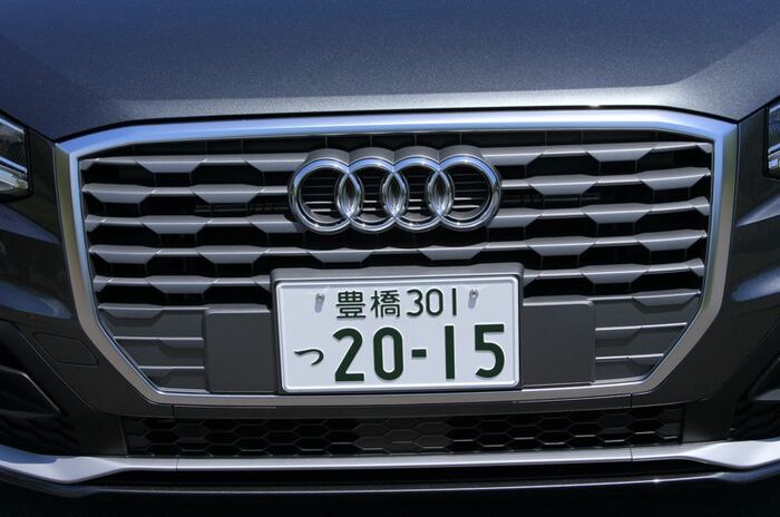 アウディ Q2｜Audi Q2
