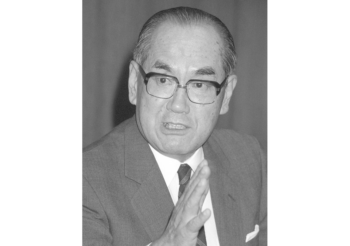 三重野康・日銀総裁（1990年撮影）