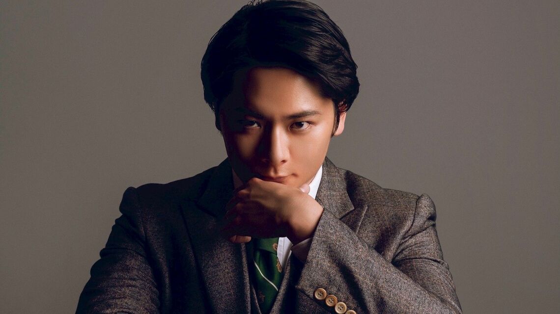 埼玉県立浦和高等学校から、1浪して慶應義塾大学理工学部に進んだ川﨑佑馬さん。三井物産の会社員時代に合計3億円分の不動産を購入し、現在は不動産業界に特化したマーケティング会社を経営している（写真：本人提供）