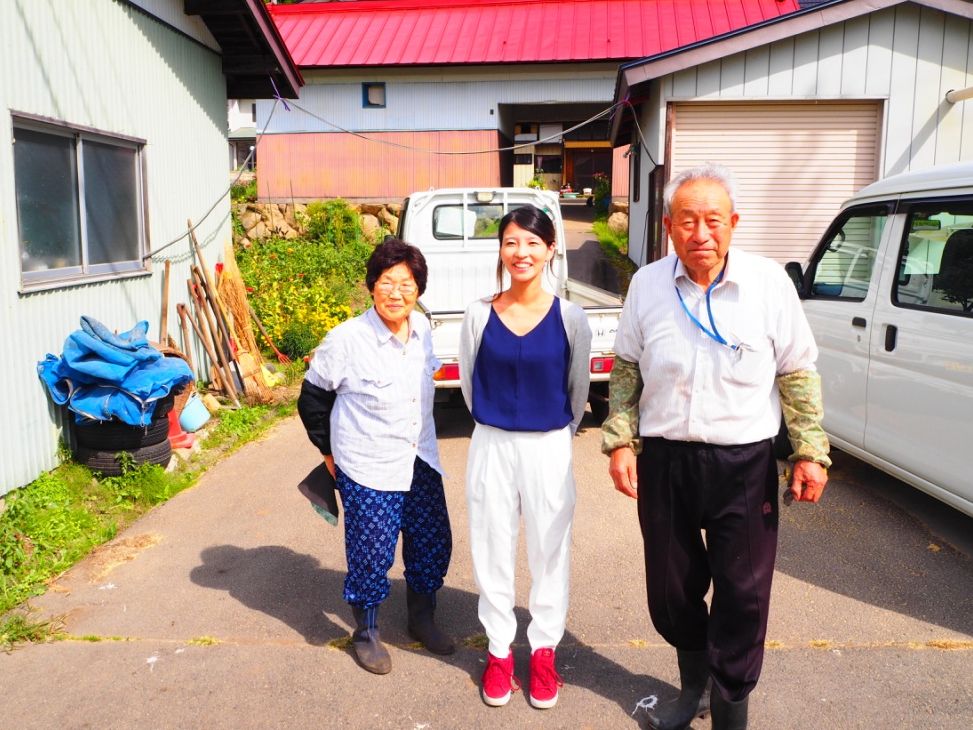 全国行脚しておてつたびの構想を説明。1件1件、思い出深い（写真提供：永岡さん）