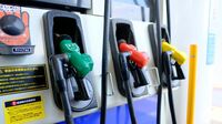｢既に激安｣ガソリン税引き下げ阻む不都合な真実 日本の小売価格はアメリカに次いで2番目に低かった