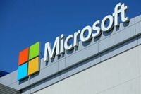 マイクロソフト､数千人規模の人員削減計画 販売･マーケティング部門を中心に組織再編