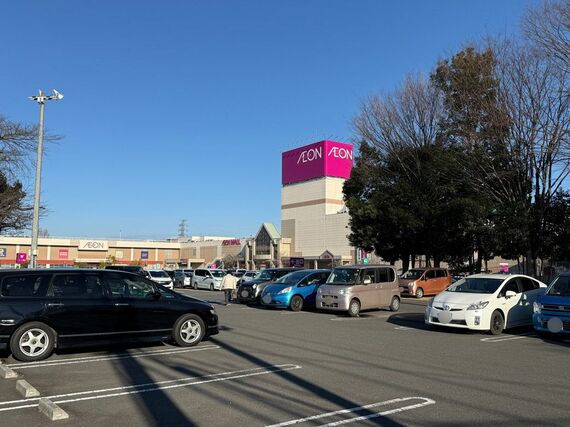 「イオンモール小山」