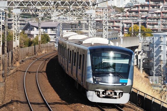 小田急多摩線の電車