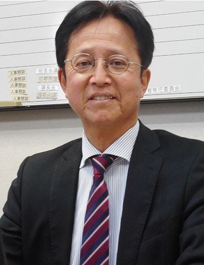 島田昌紀（しまだ・まさき）美濃市教育委員会 教育長美濃中学校教諭、昭和中学校教諭など美濃市を中心に勤務。2018年中有知小学校校長、20年昭和中学校校長を経て、21年より現職