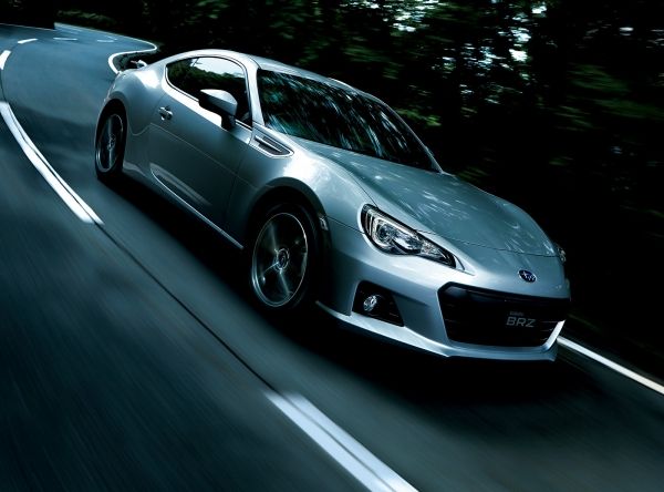 2012年に登場した「BRZ」もヘリテージパーツのニーズが生まれると見る（写真：SUBARU）