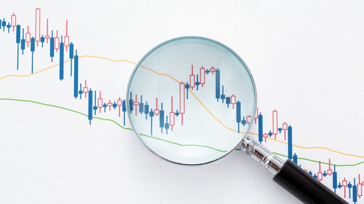 チャートで読み解く