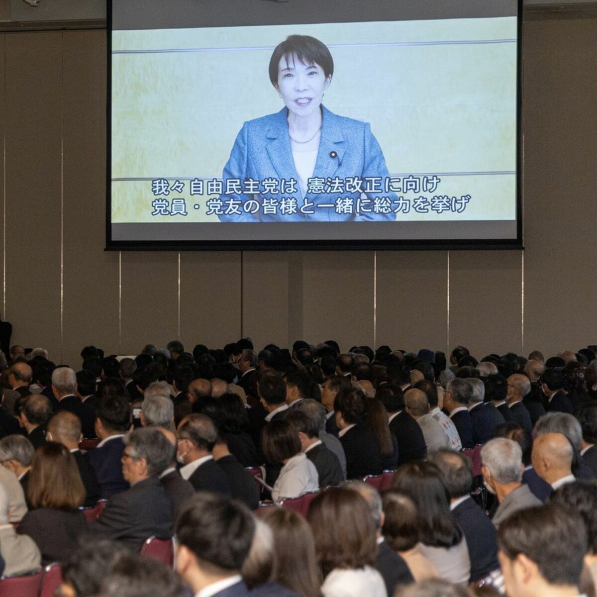 改憲を急ぐ高市首相が｢合区解消｣と｢緊急事態｣に絞った胸算用､それでも付きまとう｢否決→退陣｣という高すぎるリスク | 政治・経済・投資 | 東洋経済オンライン