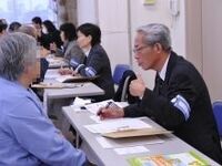 現役層の就労支援に加え貧困高齢者の増加を防げ