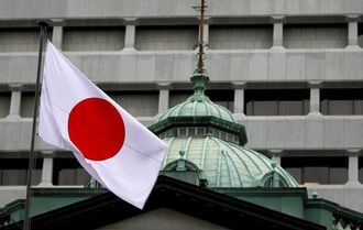 日銀､物価目標達成を2019年度ごろに先送り