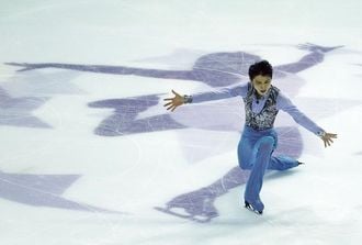 フィギュア羽生選手､今季世界最高で首位