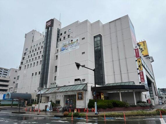 外向けエレベーター