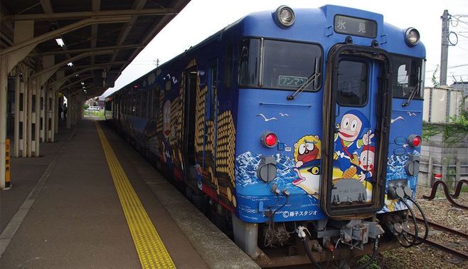 富山の鉄道で｢藤子｣ワールドを体感！