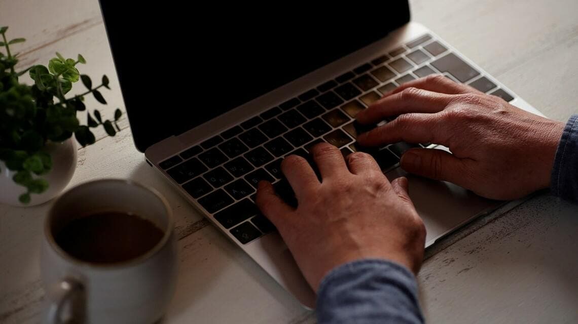 パソコンを操作