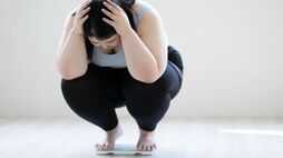 【専門家が解説】生理･妊娠･更年期…女性ならではの《ダイエットを阻む3つの壁》を乗り越える科学的な｢処方箋｣