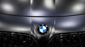 BMWが今年10月のパリ･モーターショーへの出展を急遽見送る決断をした背景事情