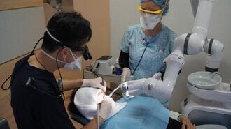 “コロナ自粛"で患者激減､歯科医療の存続危機