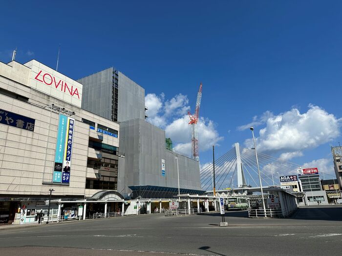 駅ビルの建設が進む青森駅