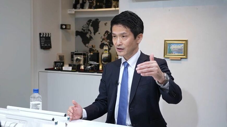 「短期と中長期、2つのメッセージをちゃんと出せて初めて野党第一党だ」と持論を語る小川淳也氏