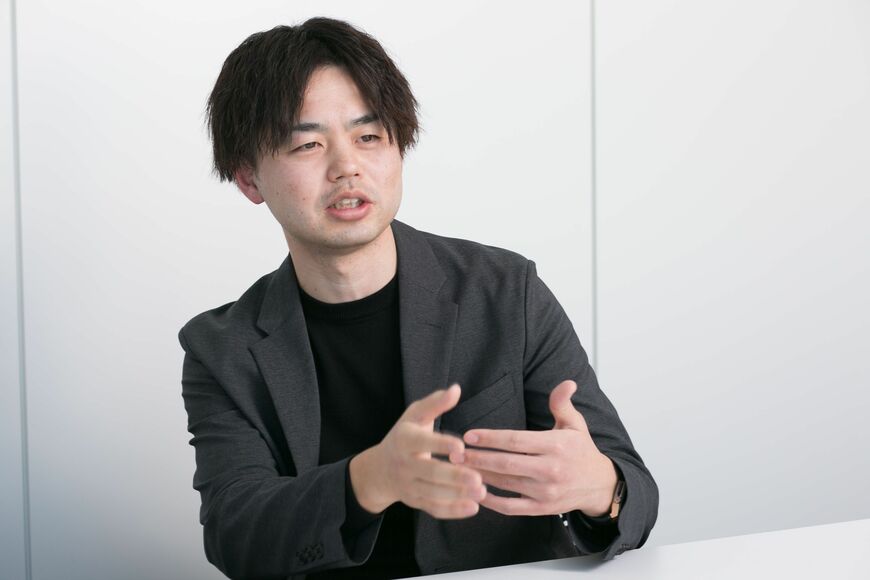 『東大8年生 自分時間の歩き方』を上梓したタカサカモトさん（撮影：松山勇樹）