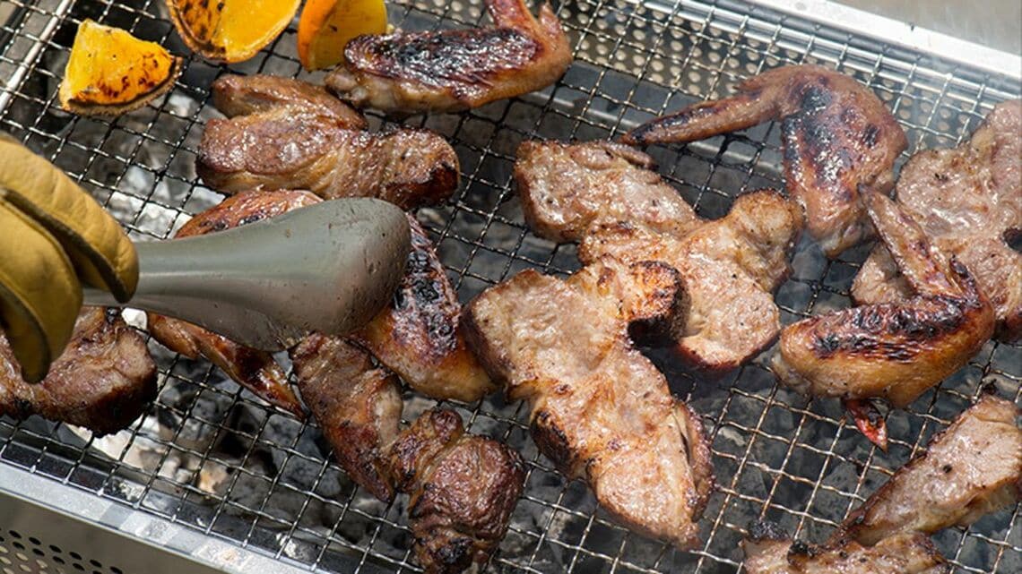 BBQの満足度とスムーズさは、実は肉を焼き始める前に決まると言っても過言ではないのです（写真：OEANS編集部）