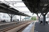 小田急　秦野駅　ホーム