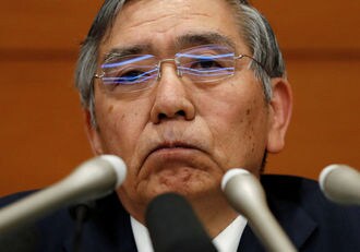 日銀総裁､長期金利目標引き上げ観測を一蹴